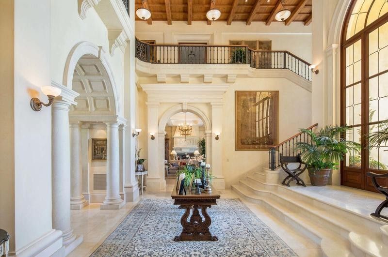 $160 million mansion entryway