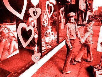 1970s Valentines display