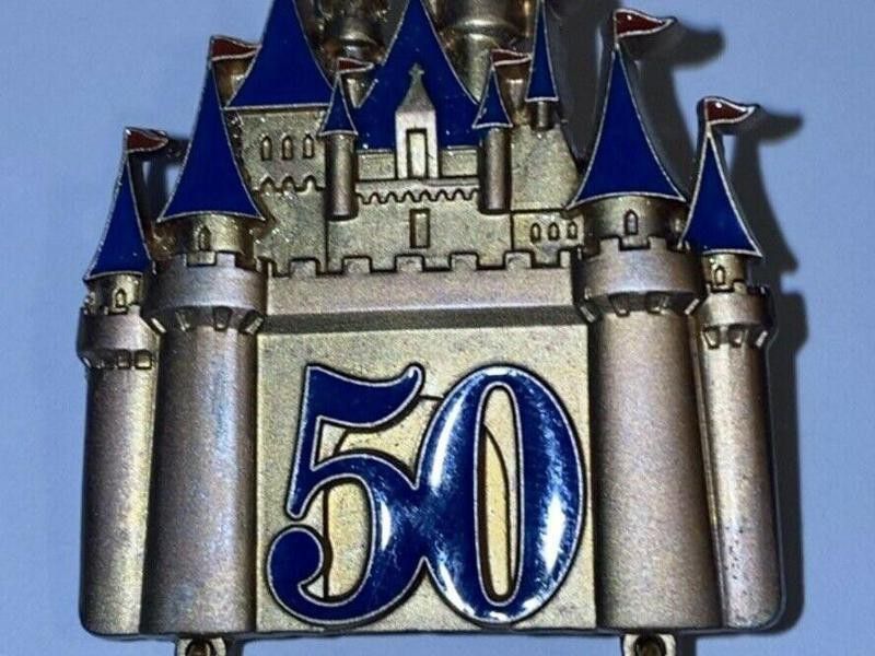 2005 Walt Disney World Official Pin Trading 50th Anniversary Castle