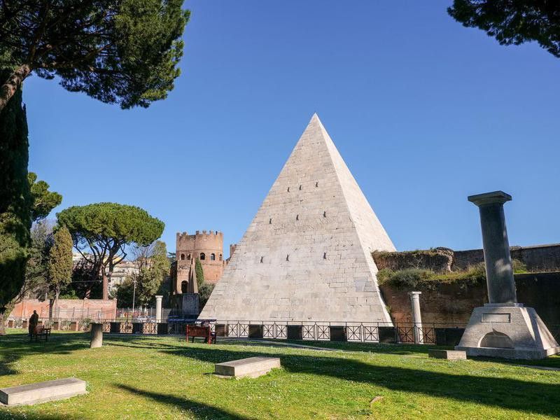 A view of the gardens of the Cestius Pyramid of Rome