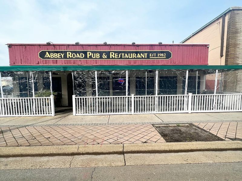 Abbey Road Pub & Restaurant