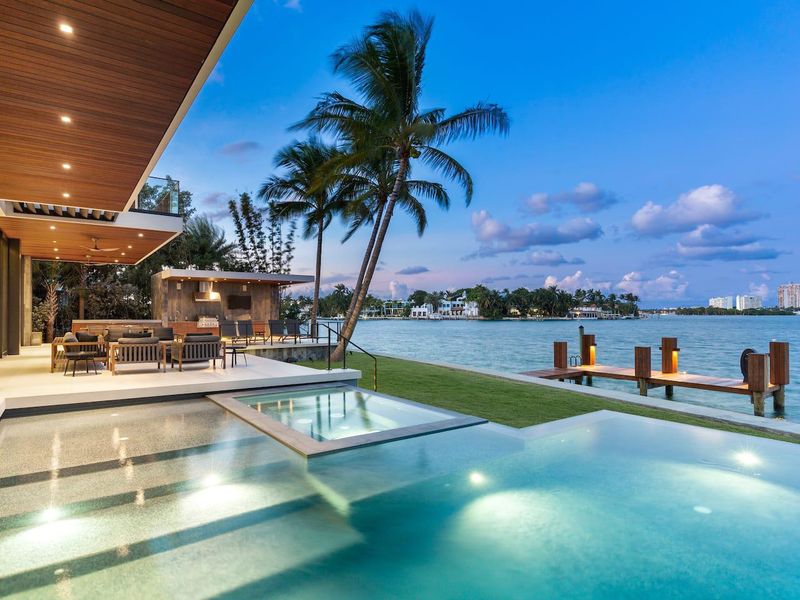 Airbnb with pool Miami