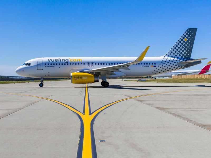 aircraft Vueling Airlines