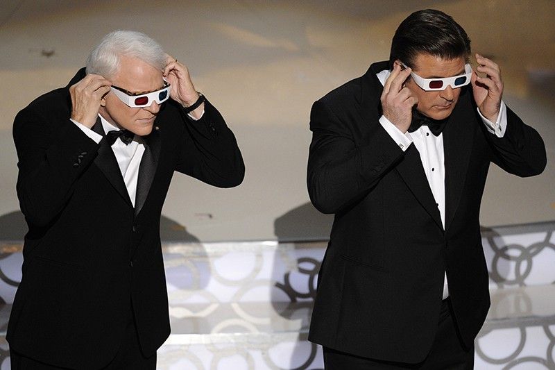 Alec Baldwin and Steve Martin in 3D glasses