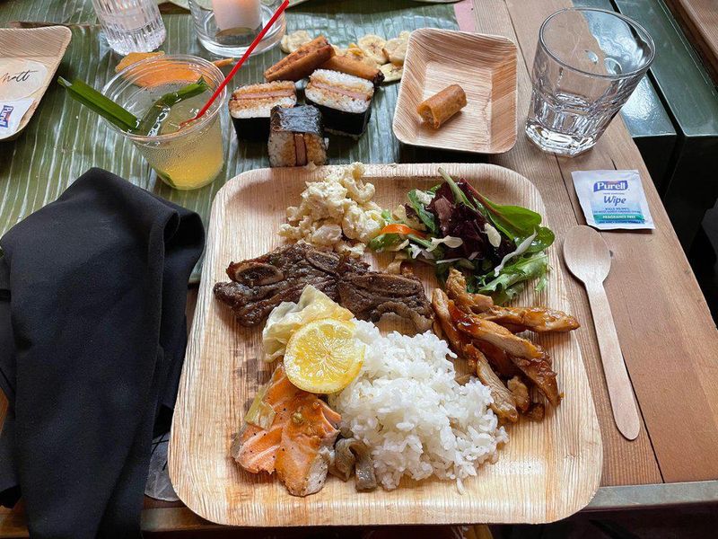 Aloha Cafe meal