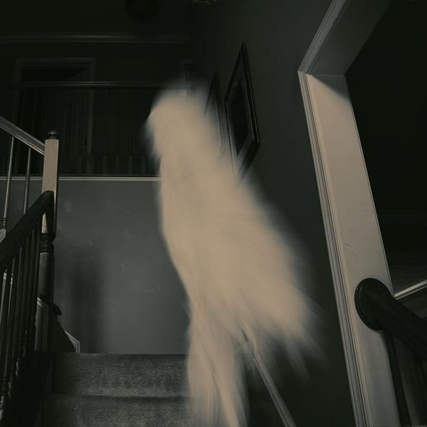 The Scariest Real Ghost Stories, as Told on Reddit