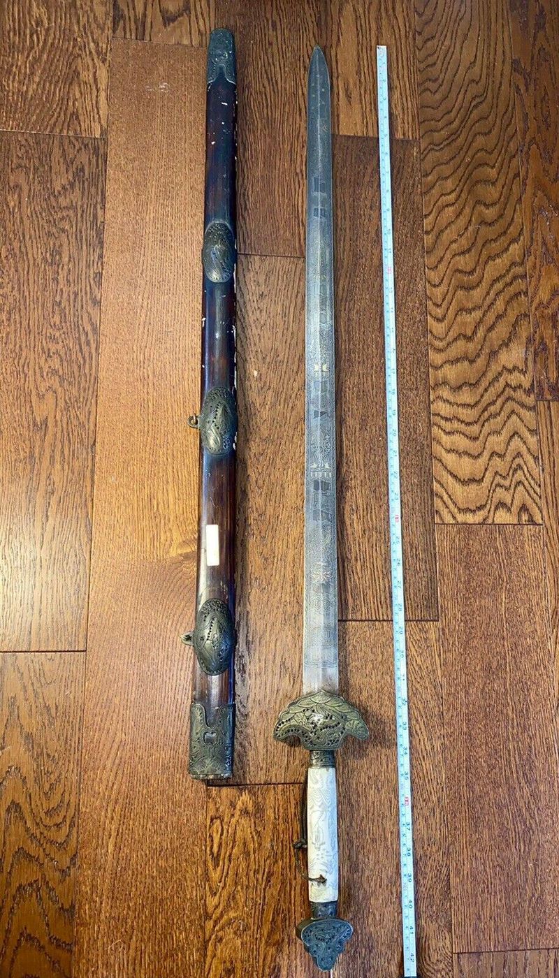 Antique Chinese Imperial Qing Jian Sword