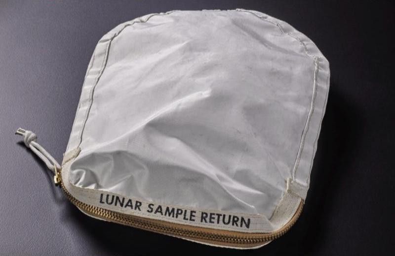Apollo 11 'Lunar Sample Return' Bag