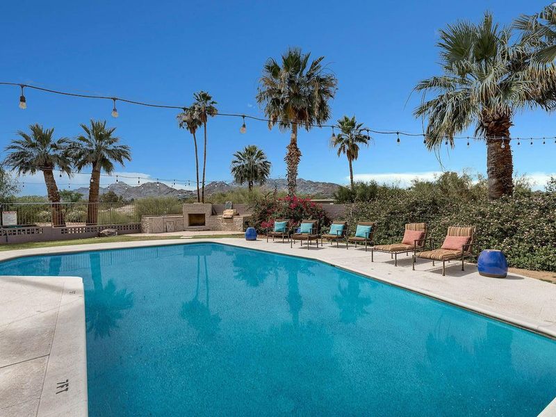 Arizona desert Airbnb pool