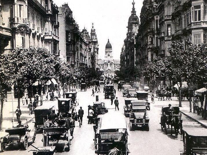 Avenida de Mayo, Buenos Aires, in 1915