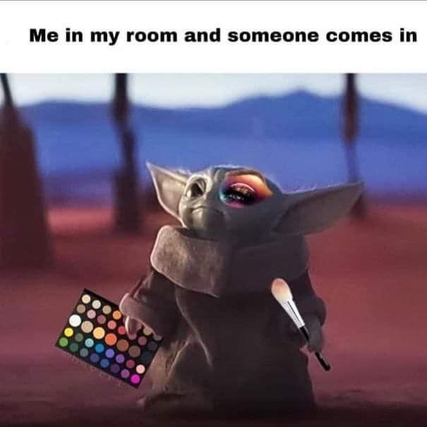 Baby Yoda makeup meme