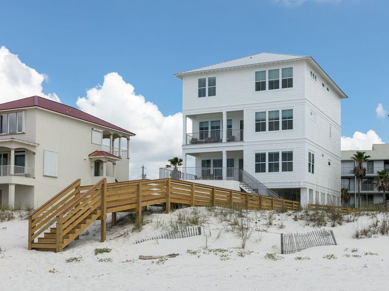 Beachfront Airbnb Alabama