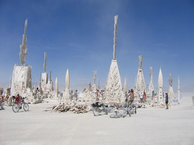 Burning Man temples 2006