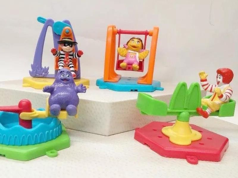 McDonald's Happy Meal Magic Cookie Maker Set, 1993 Mattel Toys (Fun  Recipes) 