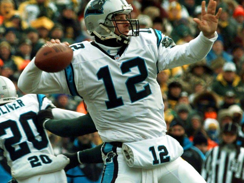 Carolina Panthers quarterback Kerry Collins