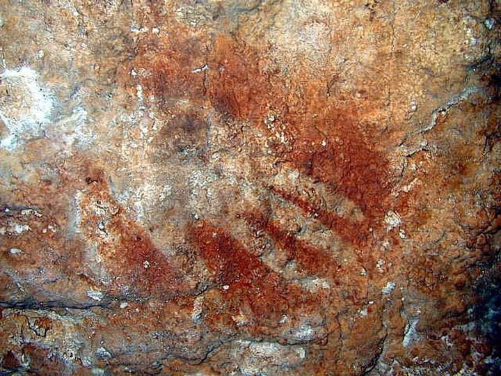 Cave art in the Cave of Maltravieso, Spain
