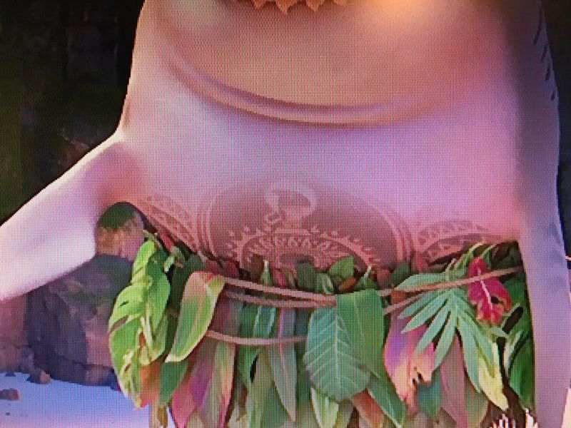 Changing tattoos in Moana