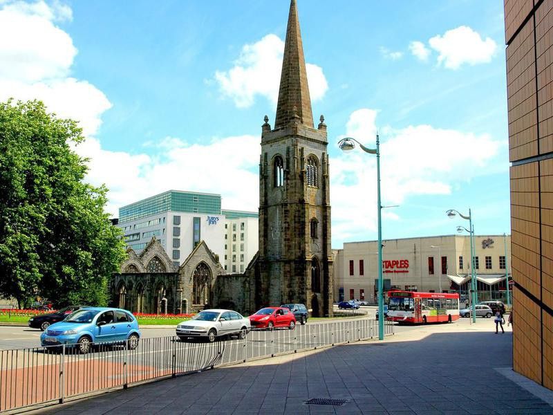 Charles Church in Plymouth, England
