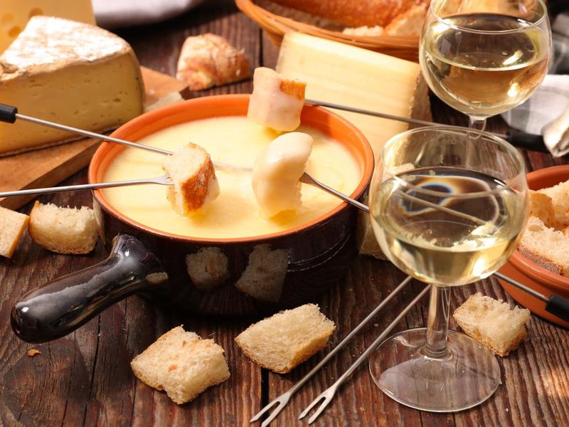 Cheese fondue, French food