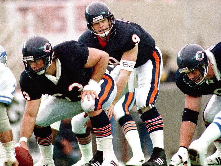Chicago Bears quarterbacks Jim McMahon