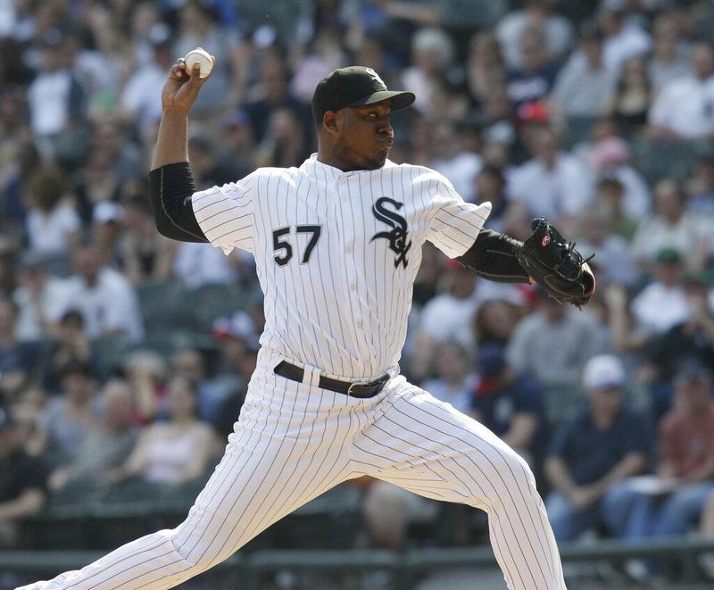 Chicago White Sox pitcher Tony Pena throwing