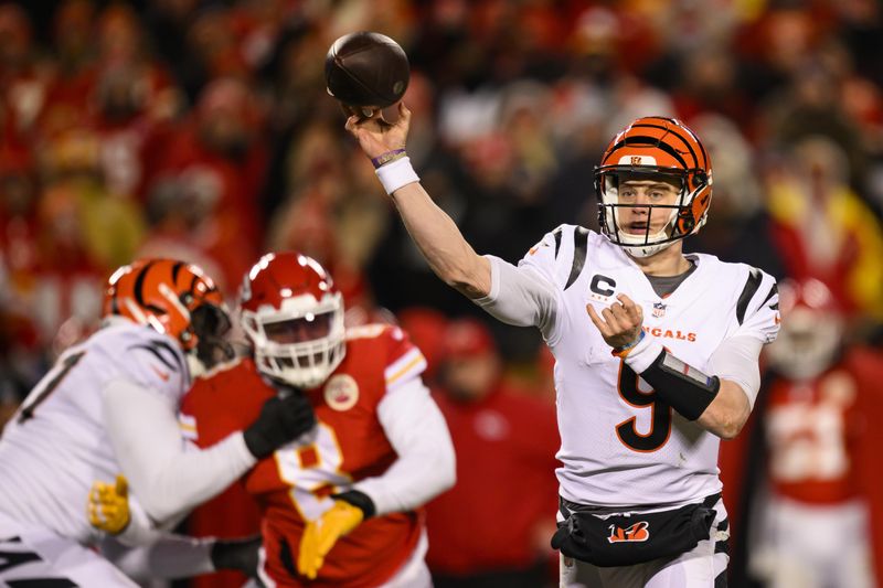 Cincinnati Bengals quarterback Joe Burrow throws against Kansas City Chiefs