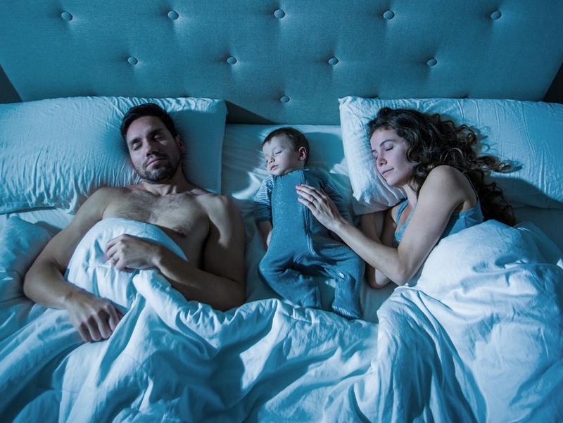 Co-sleeping with baby at night