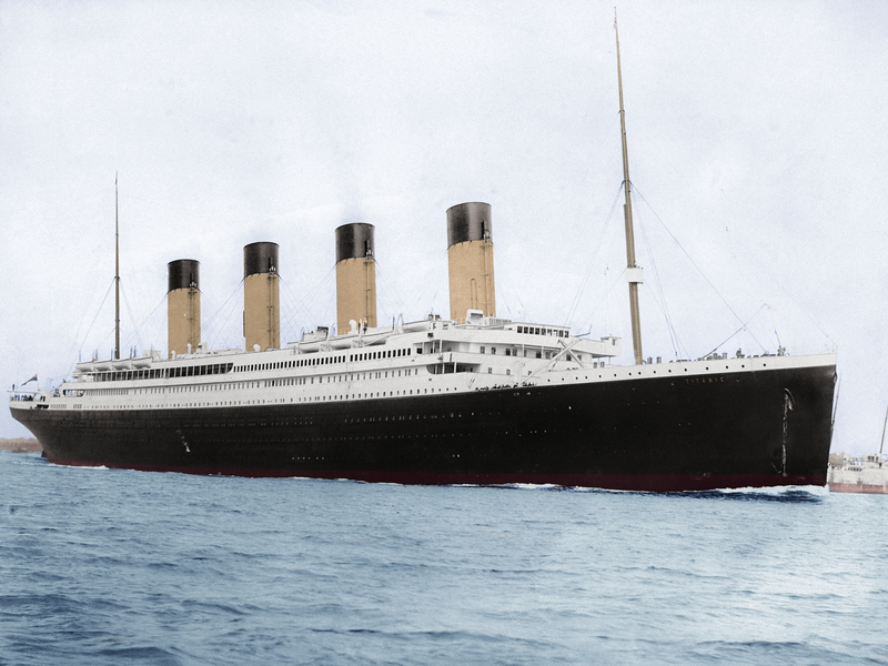 Colored picture of the Titanic