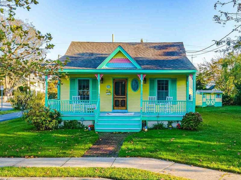 Colorful cottage home