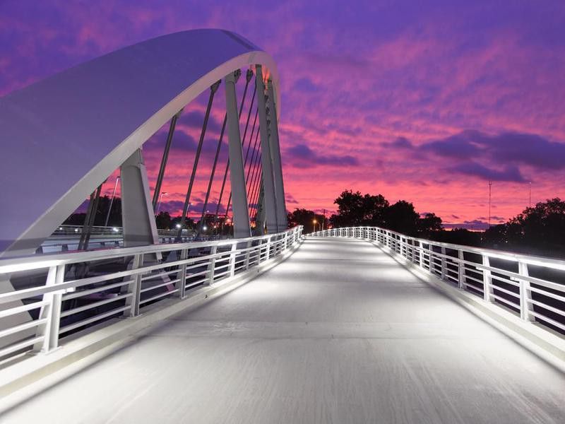 columbus, ohio bridge at sunset