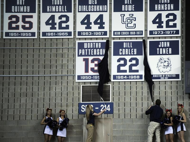 Connecticut basketball alumni Worthy Patterson and Bill Corley's numbers unveiled