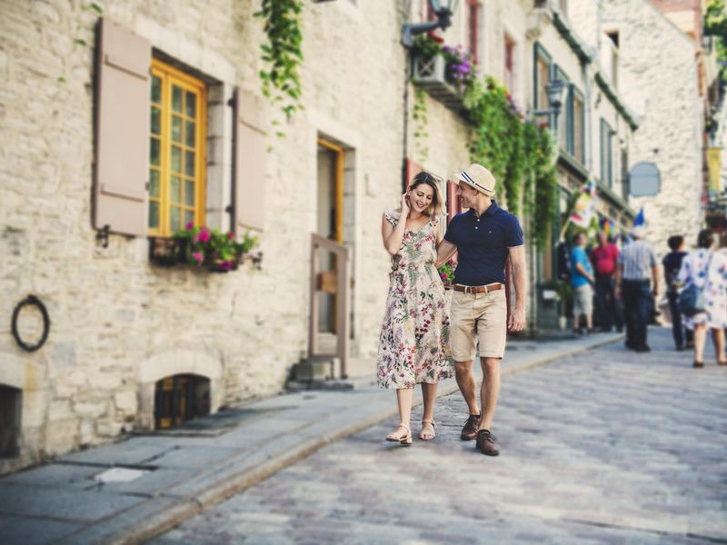 couple in old town Quebec