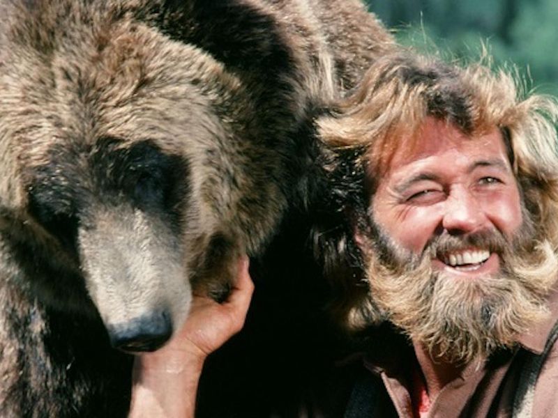Dan Hagerty playing Grizzly Adams