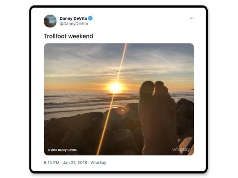 Danny DeVito tweet making fun of his foot