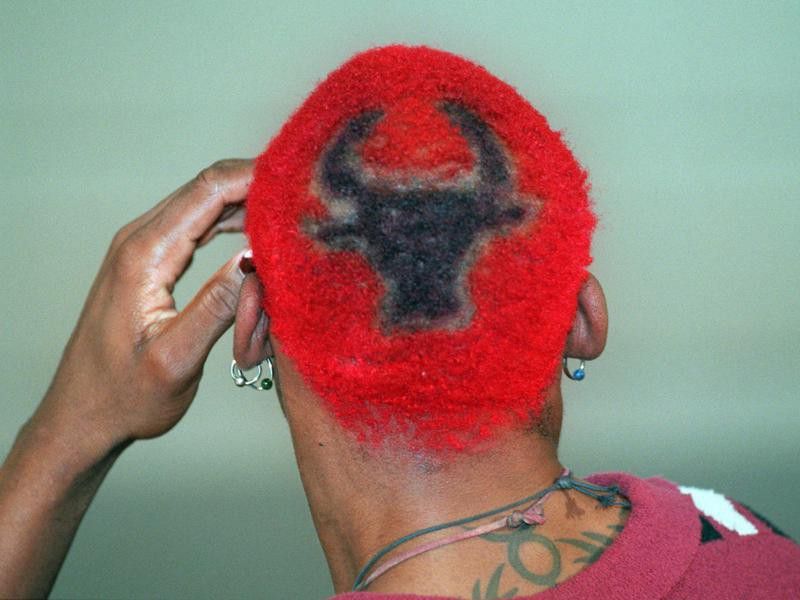 Dennis Rodman's red hair with a Bulls insignia