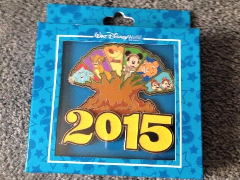 Disney 2015 Giant Tree Animal Kingdom pin