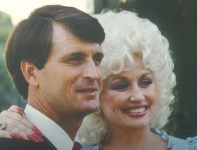 Dolly and husband Carl Dean