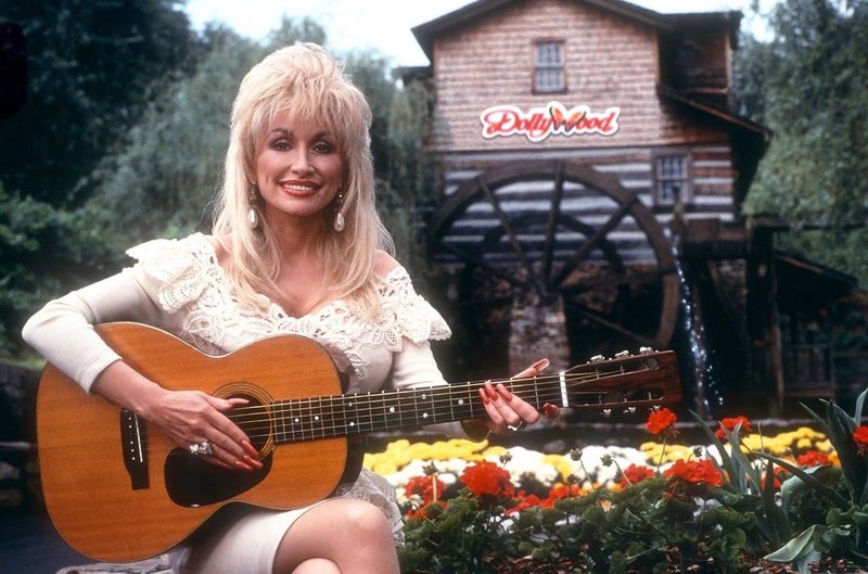 Dolly at Dollywood