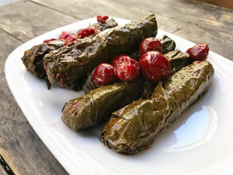 Dolma with cherries