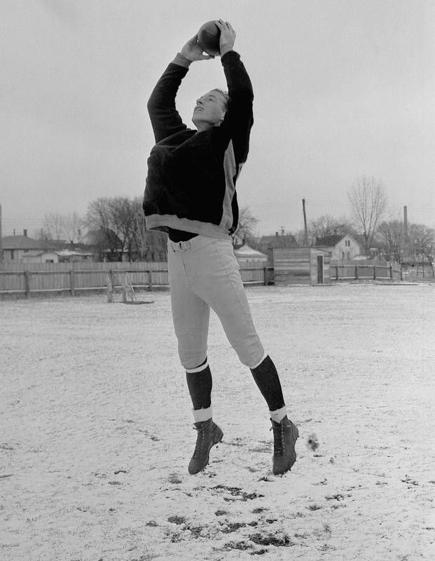 Don Hutson at Green Bay Packers practice