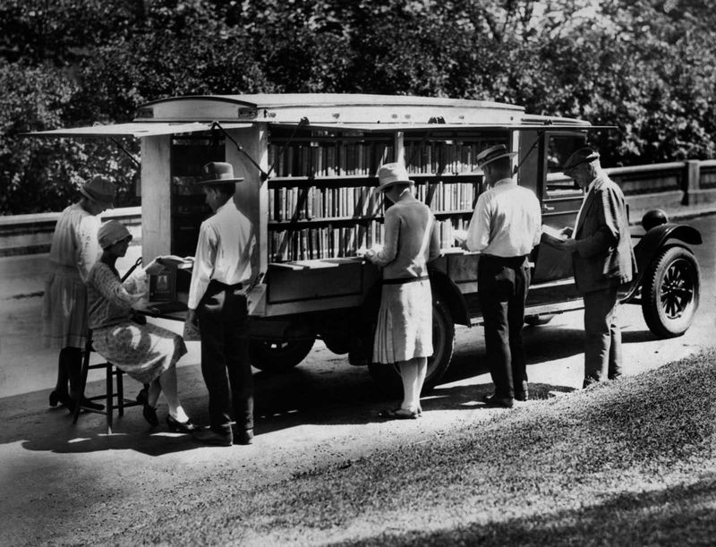 Early bookmobile