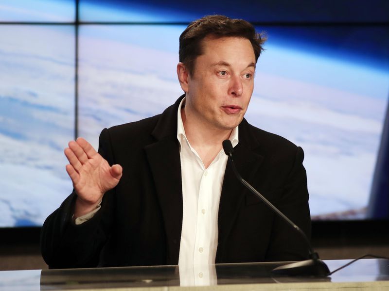 Elon Musk at SpaceX conference in 2019