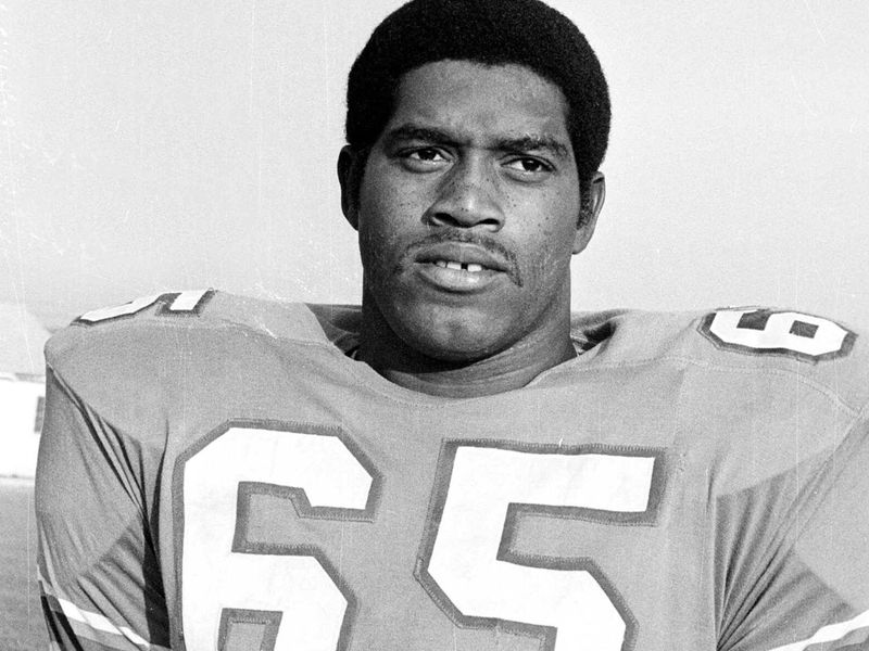Elvin Bethea with the Oilers