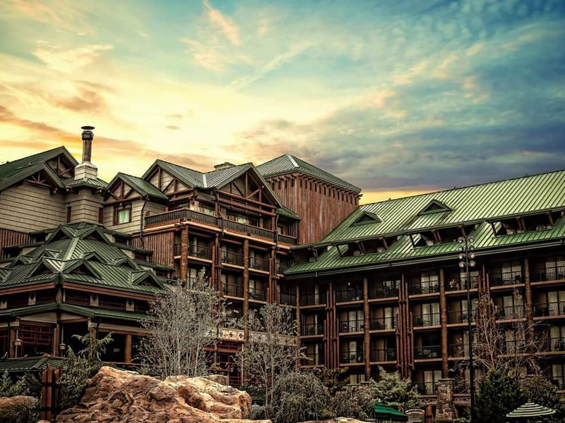Exterior shot of Disney's Wilderness Lodge