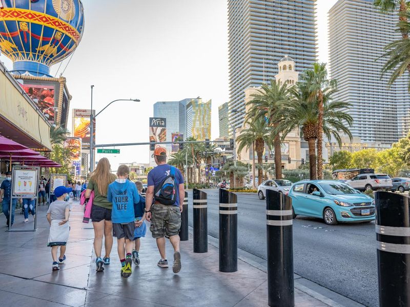 Family walks along Las Vegas Boulevard