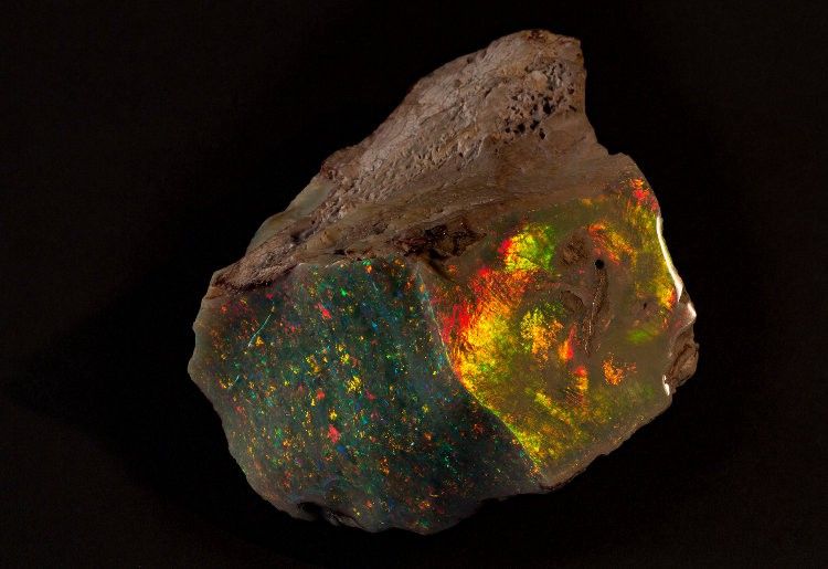 Fire of Australia opal
