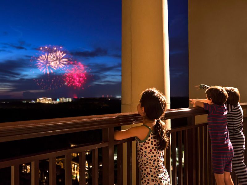 Fireworks at Disney World Four Seasons Resort