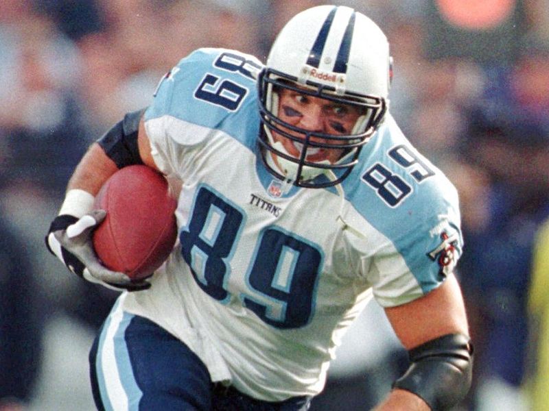 Frank Wycheck with the Titans