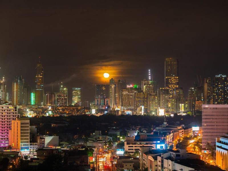 Full Moon over Bonifacio Global City