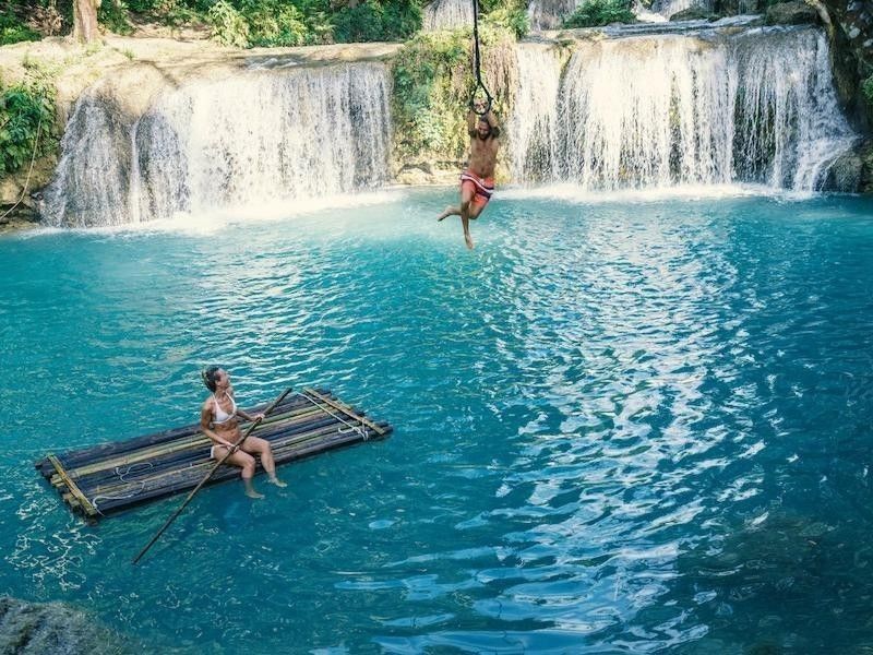 Fun in the water in the Philippines